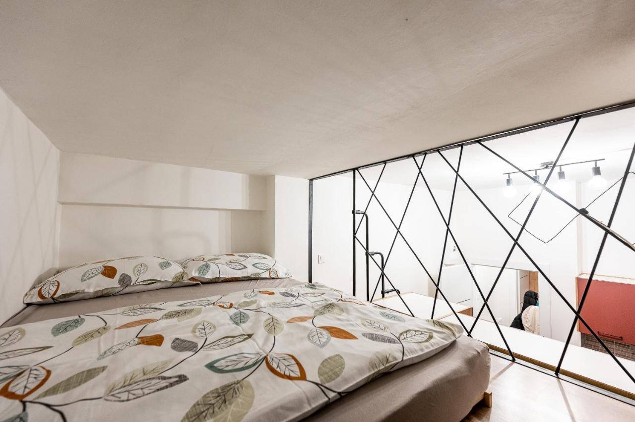 Mojmirova Apartment Kosice Center ภายนอก รูปภาพ