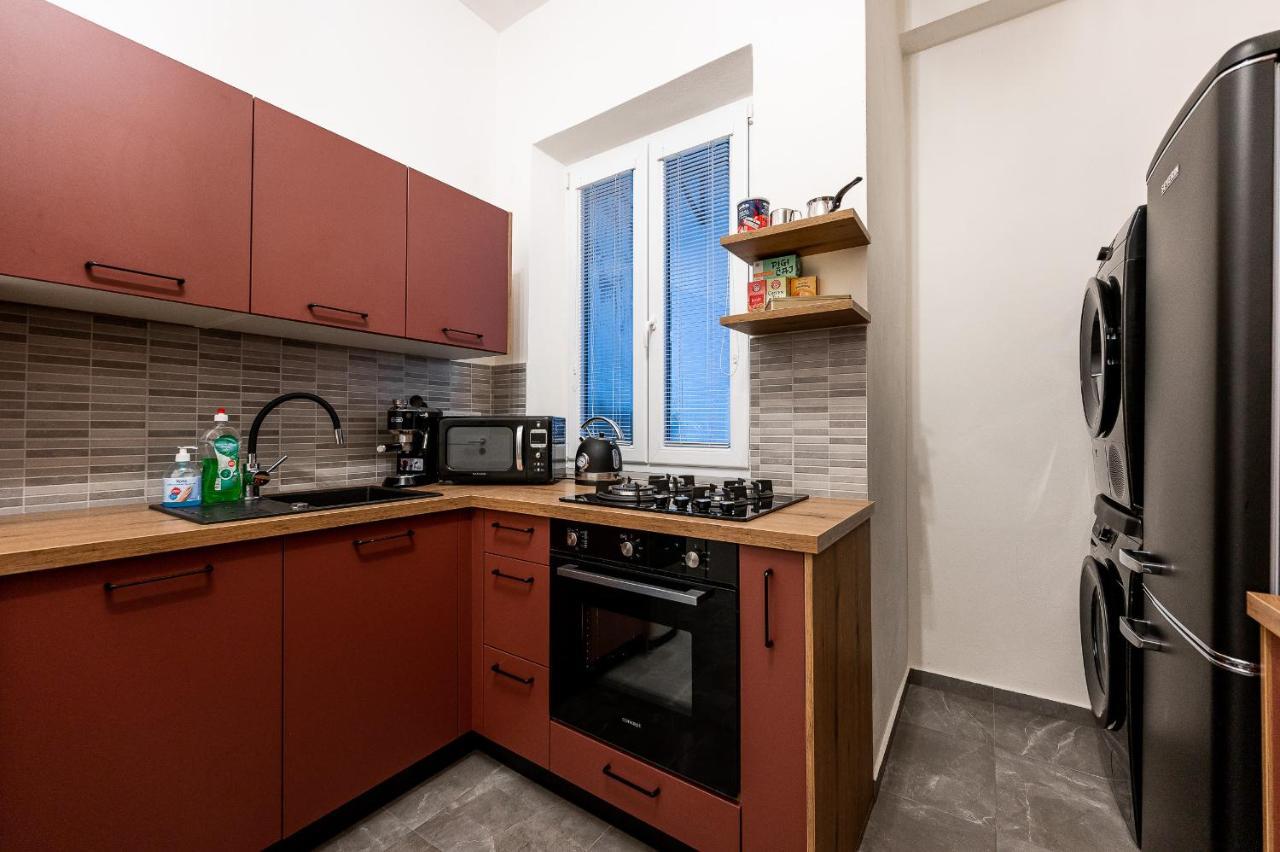 Mojmirova Apartment Kosice Center ภายนอก รูปภาพ